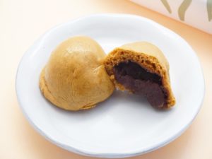 勝月堂　湯乃花饅頭　中身